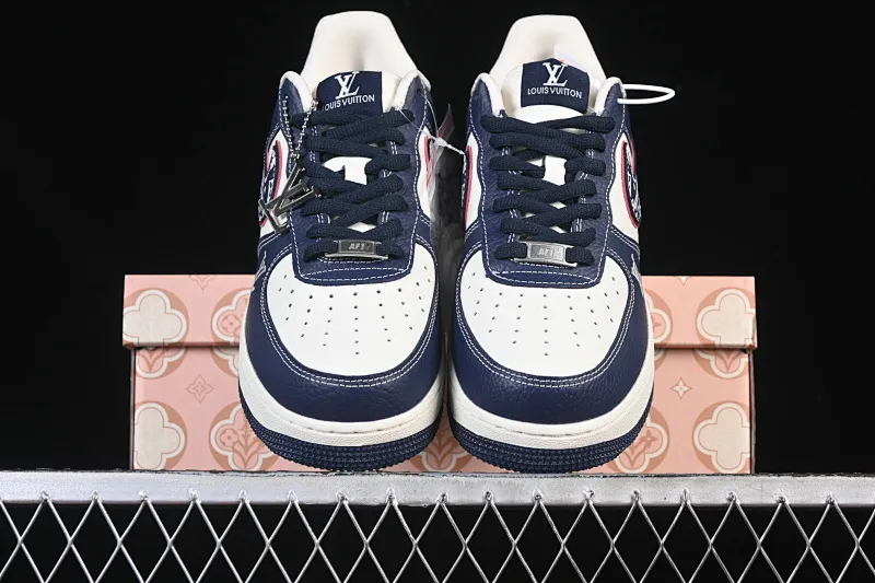 All categories Nk Air Force 1 Air Force series Nk Air Force 1 Low Air Force low top Nike Air Force 1'07 Low Sup tripartite joint white blue wine red Air Force 1 low top casual sneakers YF9511-801